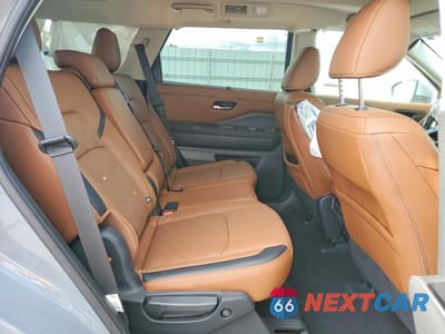 Zdjęcie 11 z 13 samochodu: 2025 NISSAN PATHFINDER PLATINUM VIN:5N1DR3DG4SC264707 - miniatura