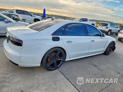 Trzecie zdjęcie samochodu z tyłu: 2017 AUDI A8 L QUATTRO VIN:WAU43AFD3HN016133 - miniatura