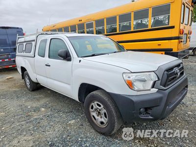 Czwarte zdjęcie samochodu z boku: 2015 TOYOTA TACOMA ACCESS CAB VIN:5TFTX4CN3FX063293 - miniatura