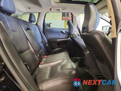 Zdjęcie 11 z 14 samochodu: 2012 VOLVO XC60 T6 VIN:YV4902DZXC2257409 - miniatura