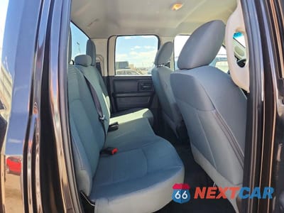 Zdjęcie 10 z 12 samochodu: 2017 RAM 1500 ST VIN:1C6RR6FG4HS524621 - miniatura