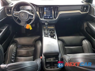 Zdjęcie 8 z 12 samochodu: 2019 VOLVO S60 T6 INSCRIPTION VIN:7JRA22TL1KG014565 - miniatura