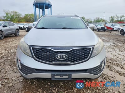 Piąte zdjęcie samochodu w środku: 2012 KIA SPORTAGE SX VIN:KNDPCCA64C7313123 - miniatura