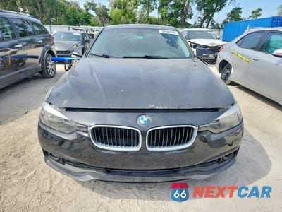 Piąte zdjęcie samochodu w środku: 2017 BMW 320 I VIN:WBA8E1G32HNU18386 - miniatura