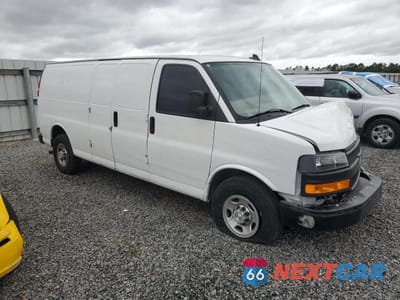 Czwarte zdjęcie samochodu z boku: 2022 CHEVROLET EXPRESS 2500 CARGO EXT UTILITY / SERVICE VAN VIN:1GCWGBFP4N1269786 - miniatura