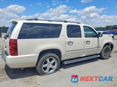 Czwarte zdjęcie samochodu z boku: 2014 CHEV SUBURBAN K1500 LTZ VIN:1GNSKKE73ER148710 - miniatura