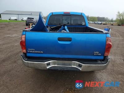 Zdjęcie 6 z 12 samochodu: 2005 TOYOTA TACOMA ACCESS CAB VIN:5TEUU42N45Z079993 - miniatura