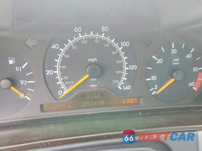 Zdjęcie 9 z 11 samochodu: 1996 MERCEDES-BENZ E 300D VIN:WDBJF20F5TJ013892 - miniatura