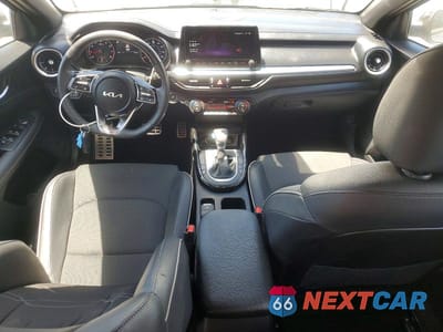 Zdjęcie 8 z 13 samochodu: 2024 KIA FORTE GT LINE VIN:3KPF54AD8RE801560 - miniatura