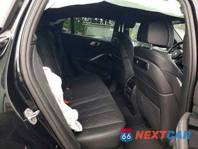 Zdjęcie 11 z 12 samochodu: 2025 BMW X6 XDRIVE40I VIN:5UX33EX02S9X29007 - miniatura