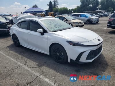 Czwarte zdjęcie samochodu z boku: 2025 TOYOTA CAMRY SE VIN:4T1DAACK1SU528445 - miniatura