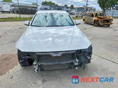 Piąte zdjęcie samochodu w środku: 2014 BMW 328 I SULEV VIN:WBA3C1C54EK115436 - miniatura
