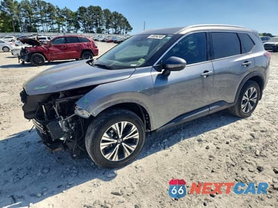 2021 NISSAN ROGUE SV 5N1AT3BA4MC717486 - główne zdjęcie licytacji z USA - miniatura