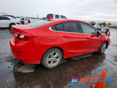 Trzecie zdjęcie samochodu z tyłu: 2018 CHEVROLET CRUZE LT VIN:1G1BE5SM7J7126087 - miniatura