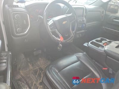 Zdjęcie 8 z 11 samochodu: 2020 CHEVROLET SILVERADO K1500 LTZ VIN:1GCUYGED9LZ167715 - miniatura