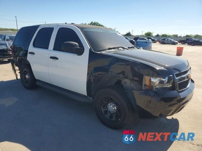 Czwarte zdjęcie samochodu z boku: 2014 CHEVROLET TAHOE POLICE VIN:1GNLC2E0XER144397 - miniatura