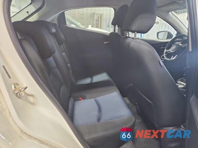 Zdjęcie 10 z 12 samochodu: 2020 TOYOTA YARIS HATCHBACK LE VIN:3MYDLBJV5LY701028 - miniatura