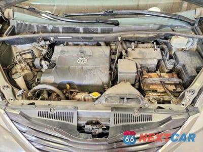 Zdjęcie 12 z 13 samochodu: 2011 TOYOTA SIENNA LE VIN:5TDKK3DC8BS060245 - miniatura