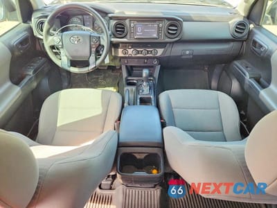 Zdjęcie 8 z 11 samochodu: 2019 TOYOTA TACOMA SR V6 VIN:3TMCZ5AN3KM278448 - miniatura