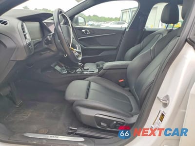 Zdjęcie 7 z 12 samochodu: 2024 BMW 228I VIN:WBA53AK04R7R66739 - miniatura