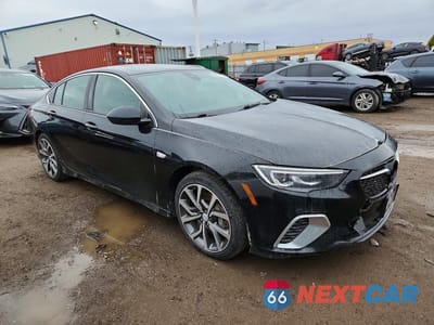 Czwarte zdjęcie samochodu z boku: 2018 BUICK REGAL GS VIN:W04GS6SS7J1139543 - miniatura