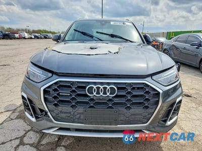 Piąte zdjęcie samochodu w środku: 2023 AUDI Q5 HYBRID 4D SUV S LINE PREMIUM PLUS 45 VIN:WA1EAAFY8P2055732 - miniatura
