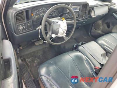 Zdjęcie 8 z 12 samochodu: 2001 CHEVROLET SILVERADO C1500 VIN:1GCEC14V81Z221450 - miniatura