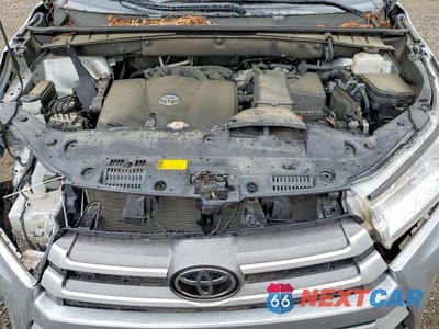 Zdjęcie 12 z 13 samochodu: 2019 TOYOTA HIGHLANDER XLE VIN:5TDJZRFH5KS568238 - miniatura