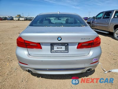 Zdjęcie 6 z 12 samochodu: 2019 BMW 530E VIN:WBAJA9C56KB389101 - miniatura