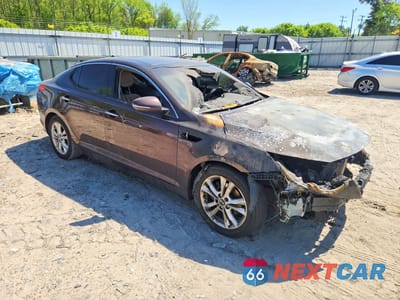 Czwarte zdjęcie samochodu z boku: 2011 KIA OPTIMA EX VIN:KNAGN4A73B5098317 - miniatura