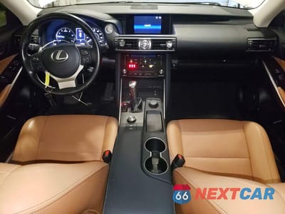 Zdjęcie 8 z 12 samochodu: 2017 LEXUS IS 300 VIN:JTHCM1D25H5016968 - miniatura