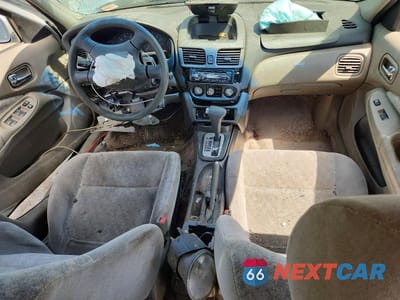 Zdjęcie 8 z 13 samochodu: 2003 NISSAN SENTRA XE VIN:3N1CB51D33L710462 - miniatura