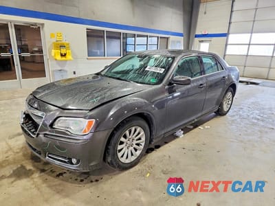 2013 CHRYSLER 300 2C3CCAAG8DH710078 - główne zdjęcie licytacji z USA - miniatura