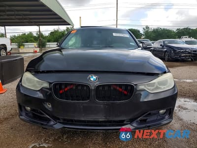 Piąte zdjęcie samochodu w środku: 2015 BMW 335 I VIN:WBA3A9G53FNS66511 - miniatura