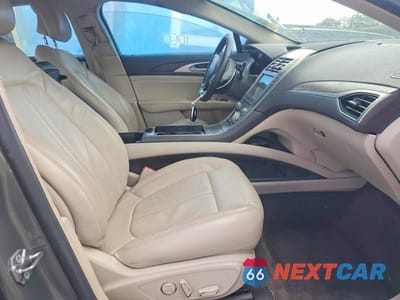 Zdjęcie 7 z 12 samochodu: 2017 LINCOLN MKZ SELECT VIN:3LN6L5C99HR602461 - miniatura