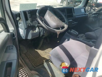 Zdjęcie 8 z 12 samochodu: 2015 ISUZU NPR HD DUMP TRUCK VIN:54DC4W1B6FS804882 - miniatura