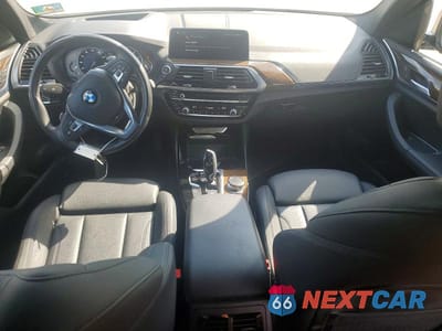 Zdjęcie 8 z 13 samochodu: 2018 BMW X3 XDRIVE30I VIN:5UXTR9C58JLD59628 - miniatura