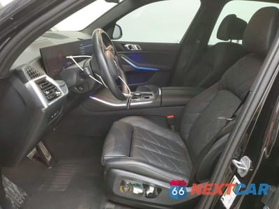 Zdjęcie 7 z 13 samochodu: 2025 BMW X5 SDRIVE 40I VIN:5UX13EU02S9W61352 - miniatura
