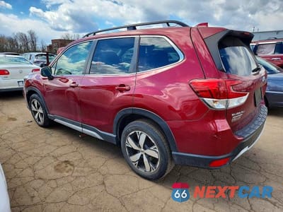 Drugie zdjęcie samochodu z przodu: 2021 SUBARU FORESTER TOURING VIN:JF2SKAXC4MH508716 - miniatura