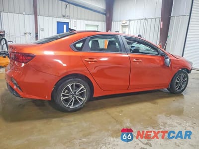Trzecie zdjęcie samochodu z tyłu: 2023 KIA FORTE LXS VIN:3KPF24AD2PE511286 - miniatura