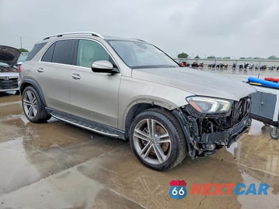 Czwarte zdjęcie samochodu z boku: 2020 MERCEDES-BENZ GLE 450 4MATIC VIN:4JGFB5KB0LA259047 - miniatura