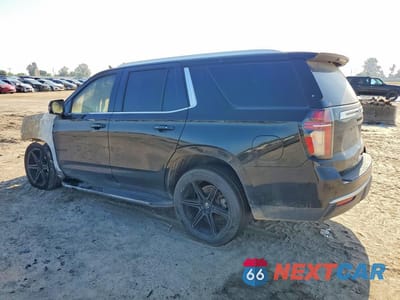 Drugie zdjęcie samochodu z przodu: 2021 CHEVROLET TAHOE C1500 LT VIN:1GNSCNKD6MR155352 - miniatura