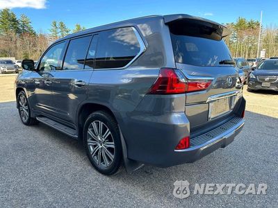 Trzecie zdjęcie samochodu z tyłu: 2017 LEXUS LX 570 VIN:JTJHY7AX4H4226494 - miniatura