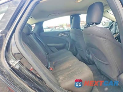 Zdjęcie 10 z 12 samochodu: 2015 CHRYSLER 200 LIMITED VIN:1C3CCCAB0FN739309 - miniatura