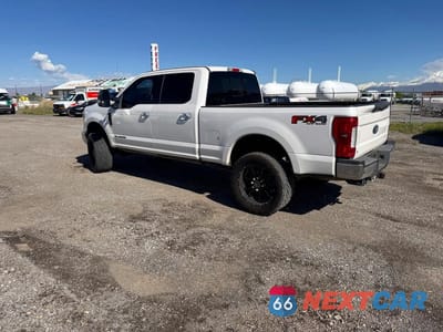 Trzecie zdjęcie samochodu z tyłu: 2017 FORD F250 SUPER DUTY VIN:1FT7W2BT5HEE12459 - miniatura