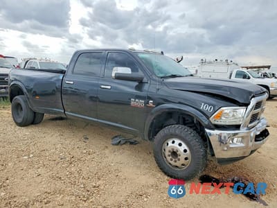 Czwarte zdjęcie samochodu z boku: 2018 RAM 3500 LARAMIE VIN:3C63RRJLXJG413290 - miniatura