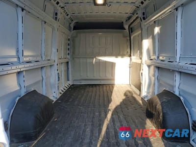 Zdjęcie 10 z 12 samochodu: 2023 RAM PROMASTER 2500 2500 HIGH VIN:3C6LRVDG2PE533127 - miniatura