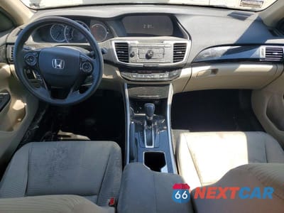 Zdjęcie 8 z 12 samochodu: 2016 HONDA ACCORD LX VIN:1HGCR2F39GA192749 - miniatura