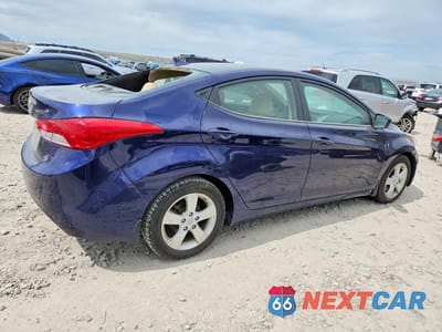 Trzecie zdjęcie samochodu z tyłu: 2013 HYUNDAI ELANTRA GLS VIN:5NPDH4AE1DH320478 - miniatura