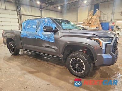 Czwarte zdjęcie samochodu z boku: 2024 TOYOTA TUNDRA LIMITED HV VIN:5TFWC5EC8RX005629 - miniatura